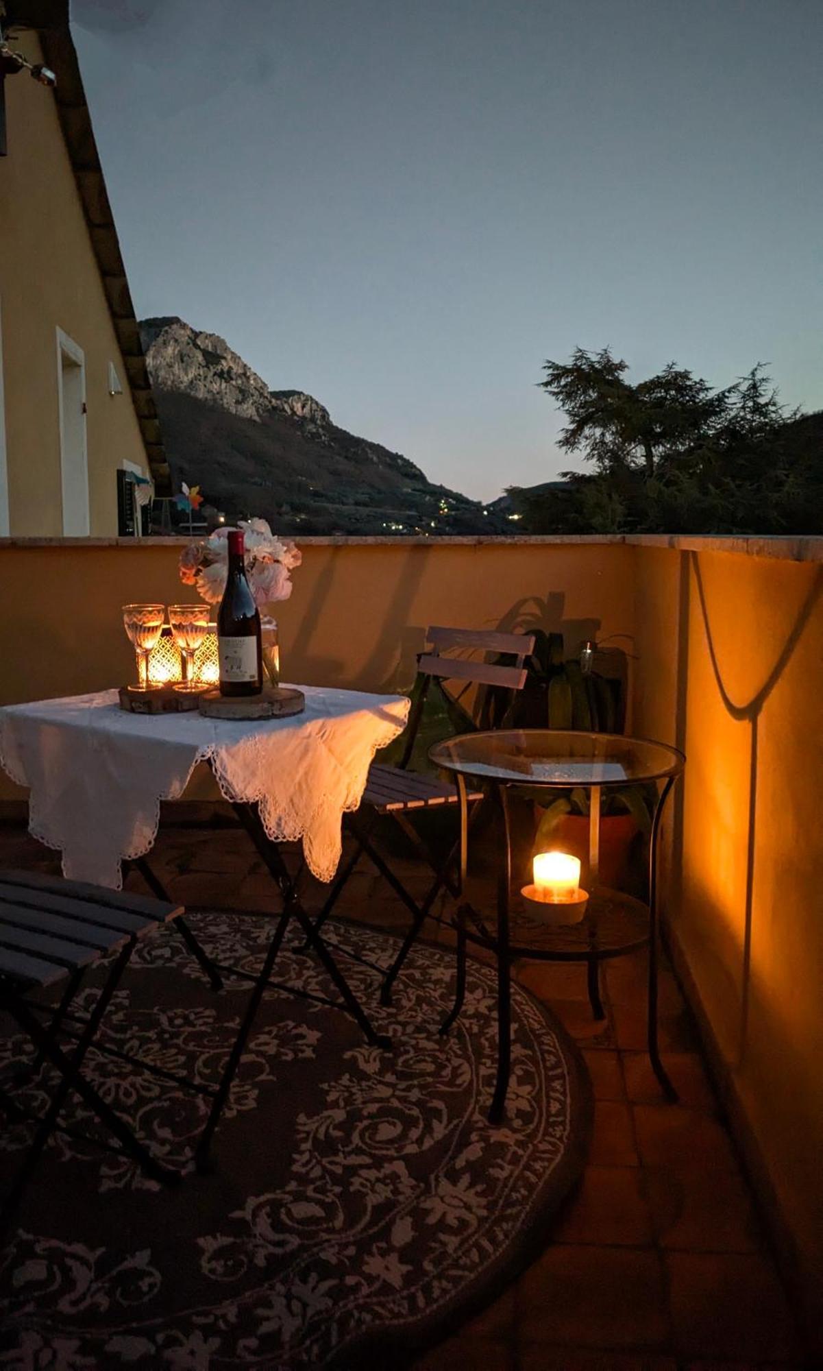 Casa Viola Bed And Breakfast Dimora Di Campagna Calice Ligure Dış mekan fotoğraf