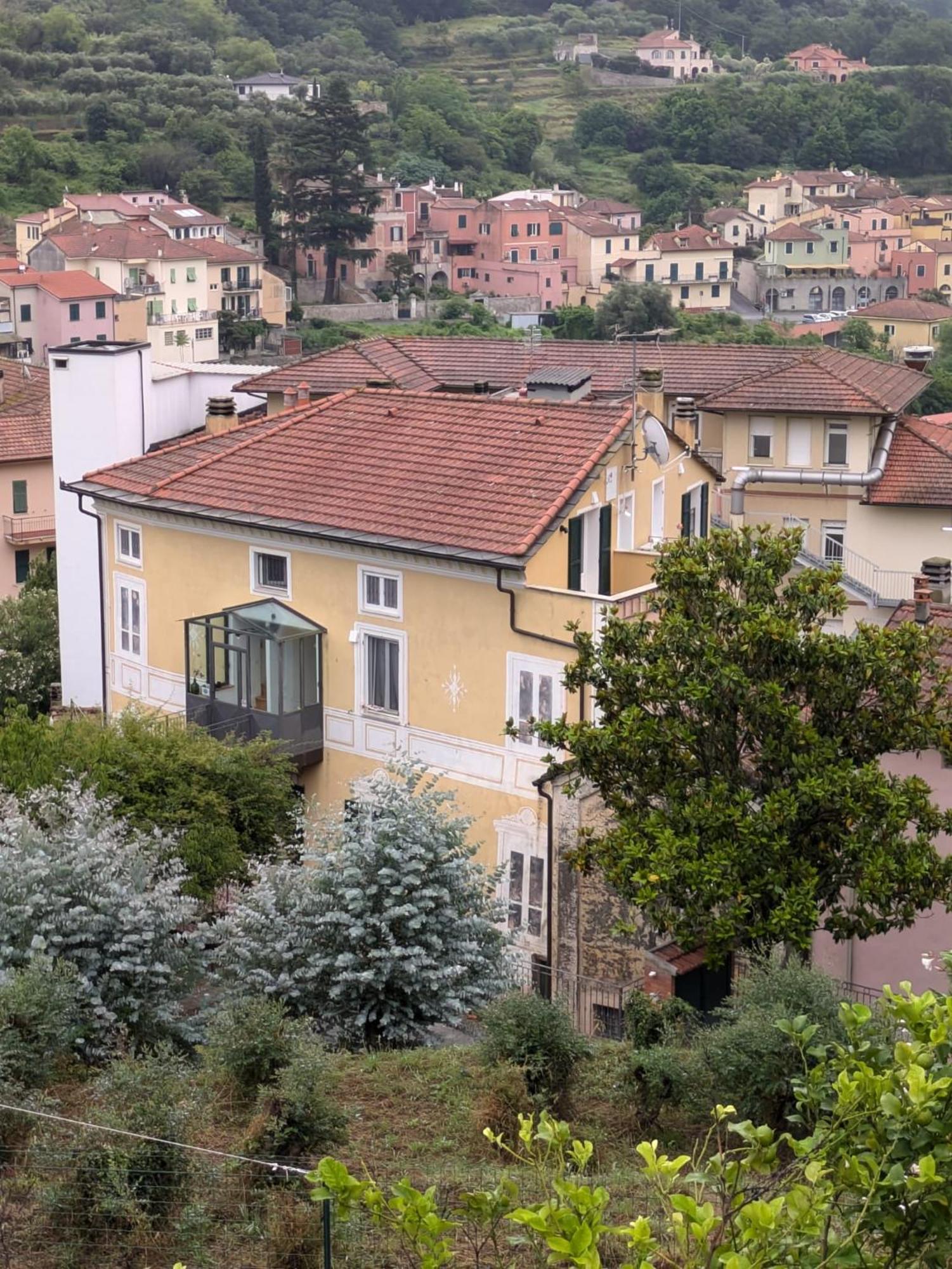 Casa Viola Bed And Breakfast Dimora Di Campagna Calice Ligure Dış mekan fotoğraf